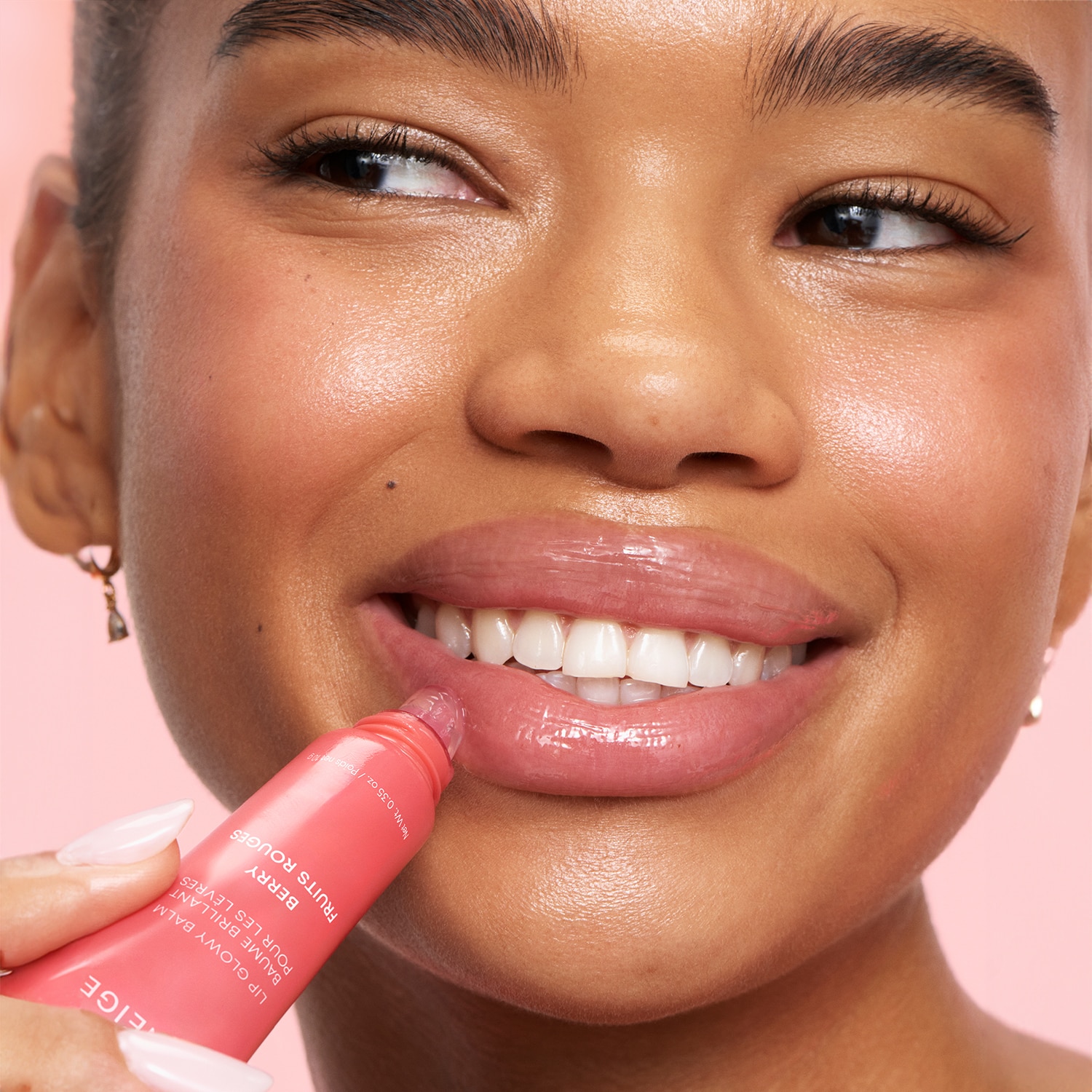 LIP GLOWY BALM (BÁLSAMO PARA LABIOS)